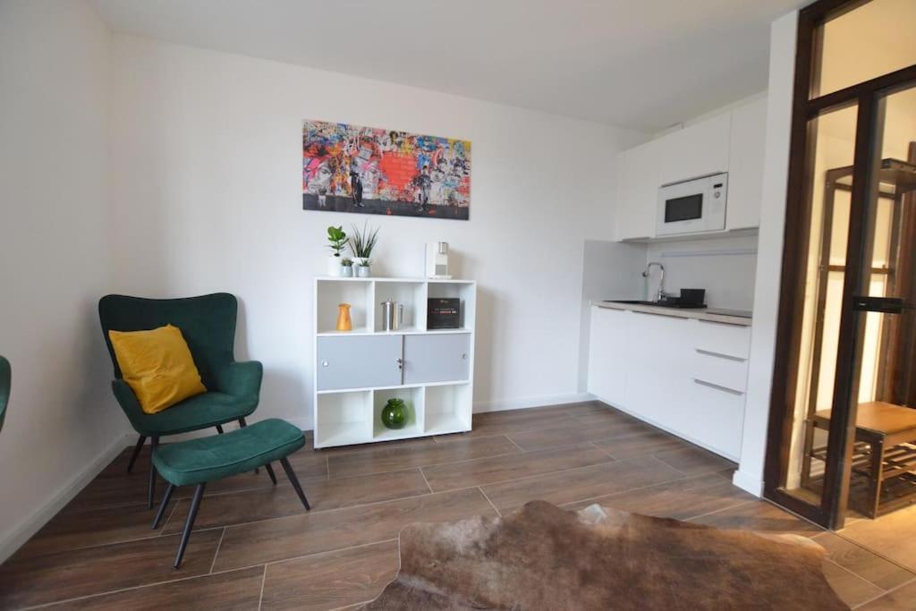Studio 7 City Lage Mit Garage Naehe Koeln Bonn Siegburg Esterno foto